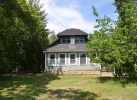 2 bd/1 ba home with 8 acres for sale in Davis County, IA